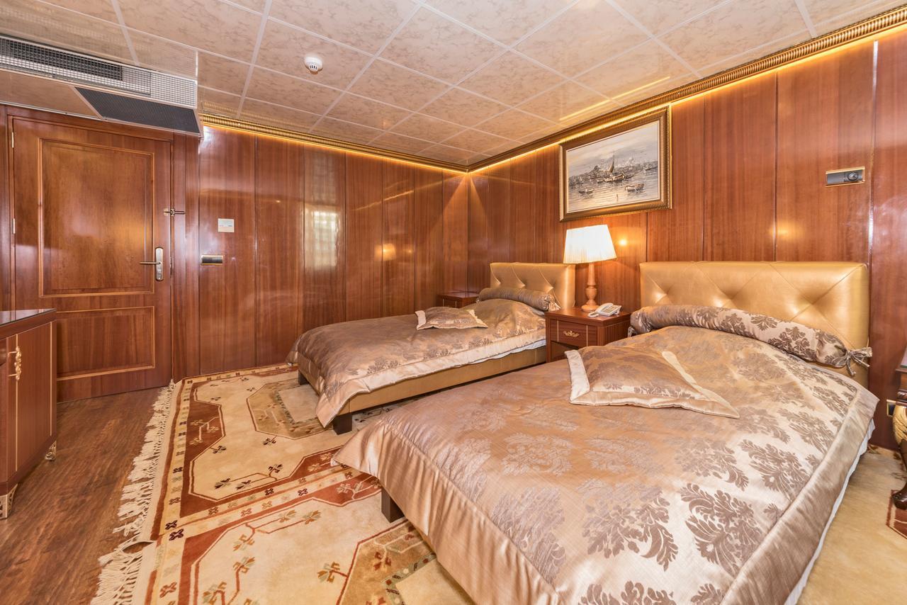 Cevheri's Hotel Istanboel Buitenkant foto