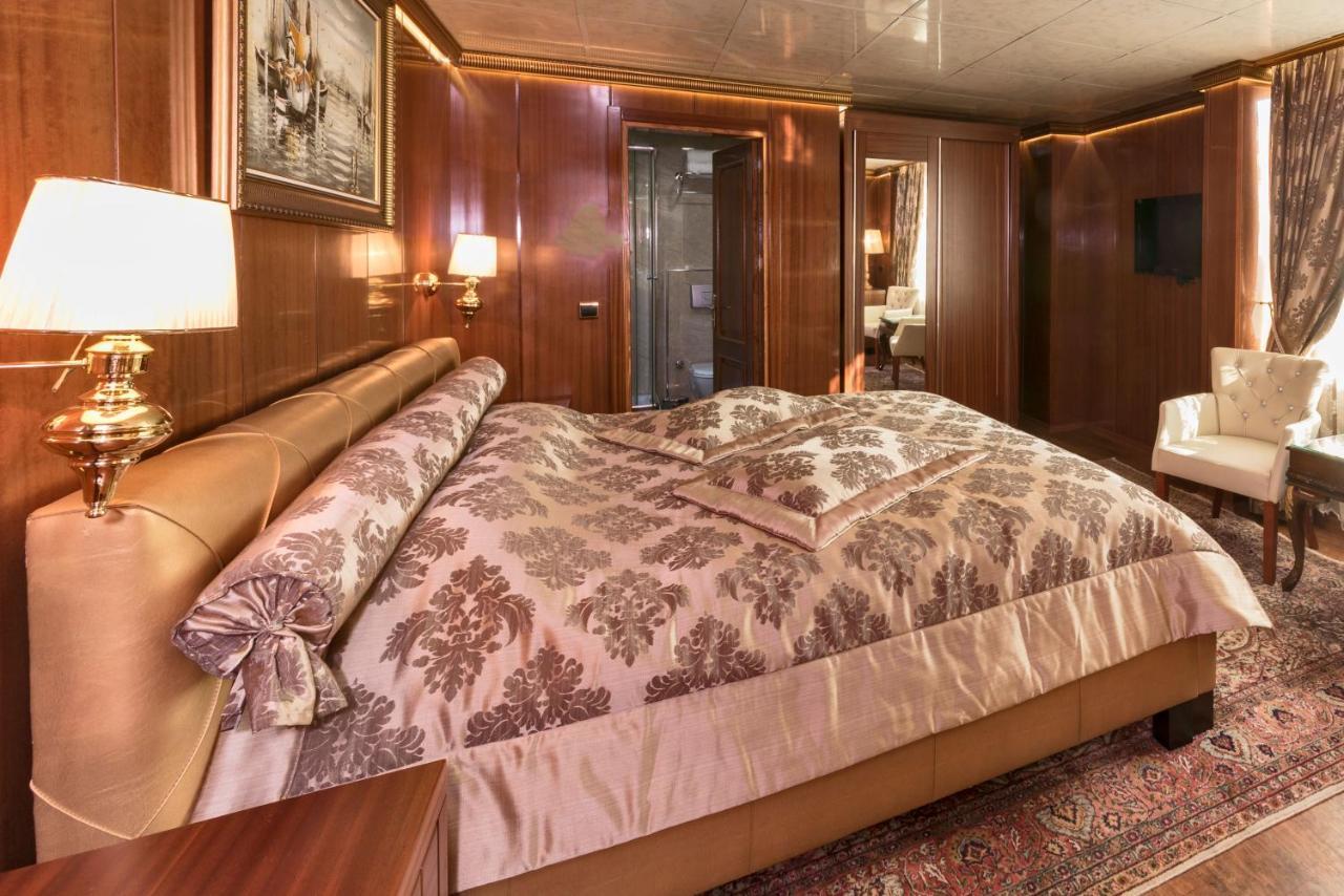 Cevheri's Hotel Istanboel Buitenkant foto