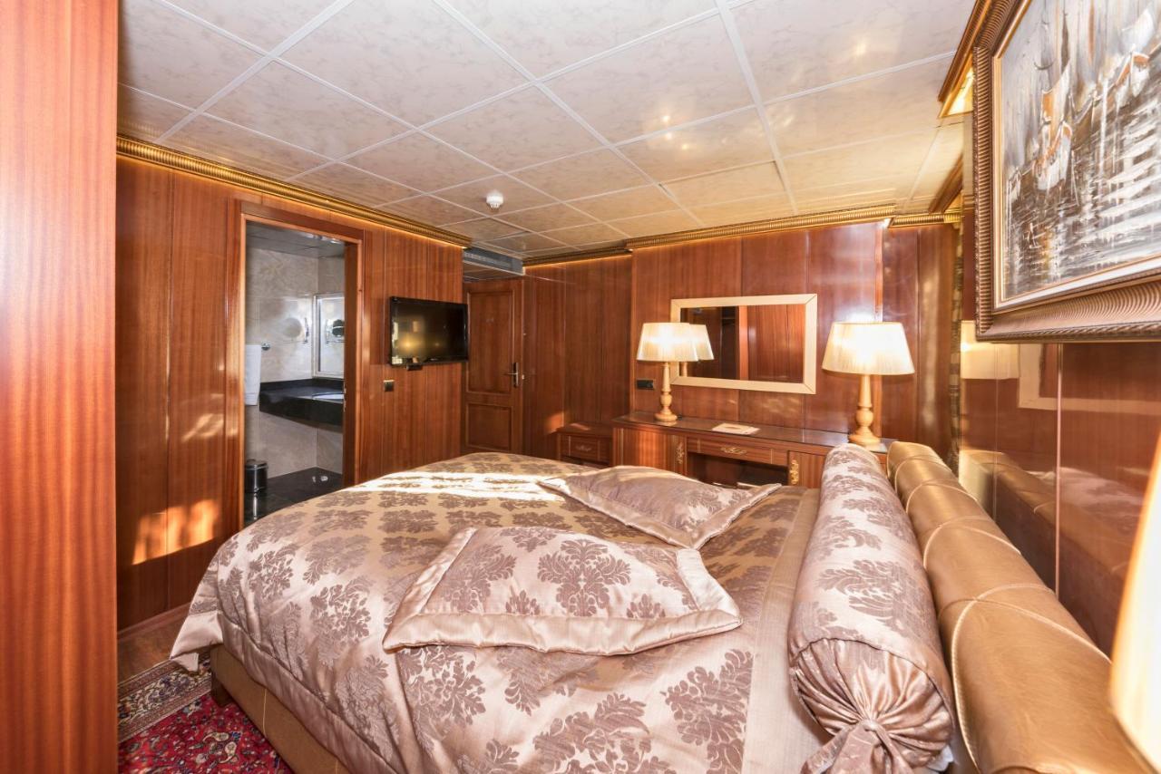 Cevheri's Hotel Istanboel Buitenkant foto